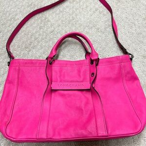 Longchamp Pink Large Shoulder Bag with Adjustable Strap and Luxurious Texture